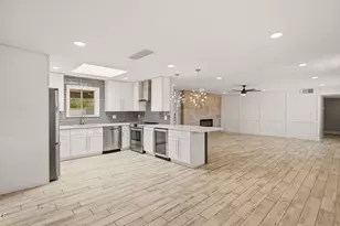4240 E Desert Cactus St, Phoenix, AZ 85032 - Photo 12