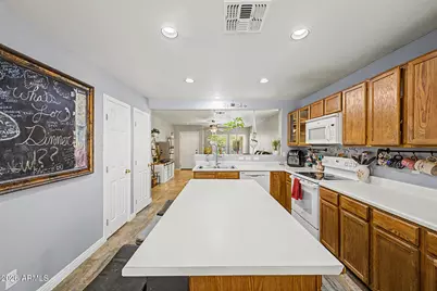 6325 W Valencia Drive, Laveen, AZ 85339 - Photo 6