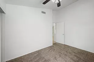 11851 N 76th Dr, Peoria, AZ 85345 - Photo 8
