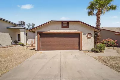 11851 N 76th Drive, Peoria, AZ 85345 - Photo 2