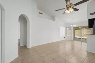 11851 N 76th Dr, Peoria, AZ 85345 - Photo 6