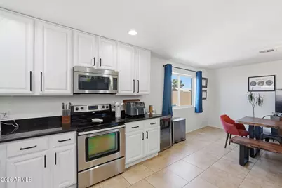 2051 E Pueblo Avenue, Mesa, AZ 85204 - Photo 14