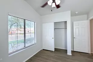 243 W Raven Dr, Chandler, AZ 85286 - Photo 22