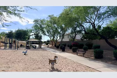 243 W Raven Drive, Chandler, AZ 85286 - Photo 38