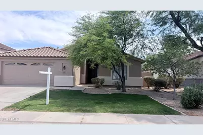 243 W Raven Drive, Chandler, AZ 85286 - Photo 2