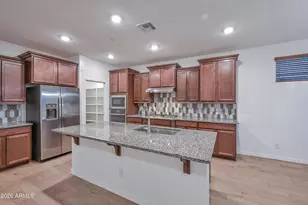 29507 N 113th Ln, Peoria, AZ 85383 - Photo 6