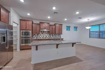 29507 N 113th Lane, Peoria, AZ 85383 - Photo 8