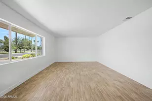 315 E Encanto Dr, Tempe, AZ 85281 - Photo 6