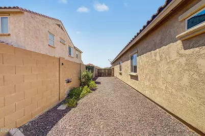27513 N 175th Drive, Surprise, AZ 85387 - Photo 26