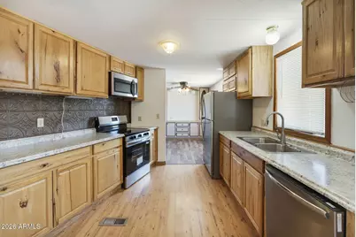 293 S Belaire Road, Apache Junction, AZ 85119 - Photo 4