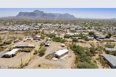 293 S Belaire Road, Apache Junction, AZ 85119 - Photo 30