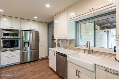4523 E Voltaire Avenue, Phoenix, AZ 85032 - Photo 4