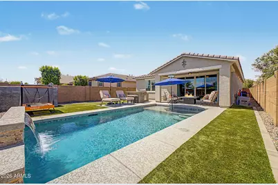 725 E Liberty Lane, Gilbert, AZ 85296 - Photo 2