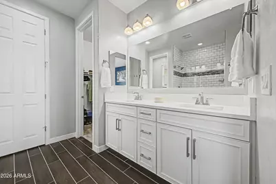 725 E Liberty Lane, Gilbert, AZ 85296 - Photo 20