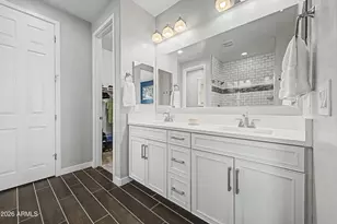 725 E Liberty Ln, Gilbert, AZ 85296 - Photo 20