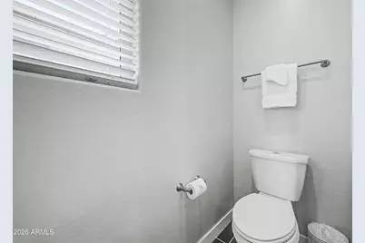 725 E Liberty Lane, Gilbert, AZ 85296 - Photo 24