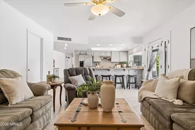 857 E Coral Gables Drive, Phoenix, AZ 85022 - Photo 2