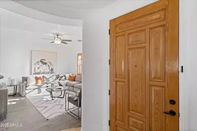 25609 N 55th Drive, Phoenix, AZ 85083 - Photo 8
