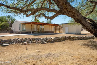 19725 E Squaw Valley Drive, Black Canyon City, AZ 85324 - Photo 1