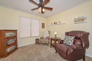 7637 W Dreyfus Dr, Peoria, AZ 85381 - Photo 14