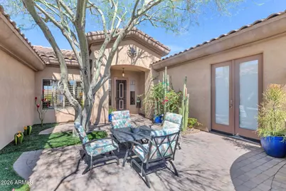 41734 N Maidstone Court, Phoenix, AZ 85086 - Photo 2