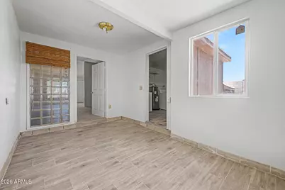 3646 N 67th Avenue #106, Phoenix, AZ 85033 - Photo 12