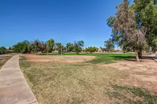 3646 N 67th Ave, Phoenix, AZ 85033 - Photo 20