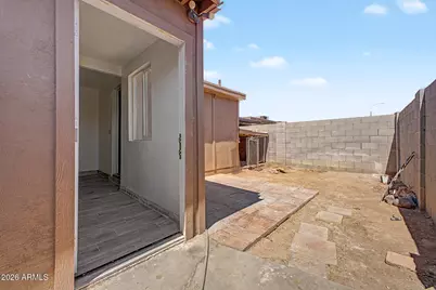 3646 N 67th Avenue #106, Phoenix, AZ 85033 - Photo 14