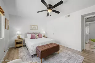 3226 W Michelle Dr, Phoenix, AZ 85053 - Photo 14