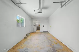3226 W Michelle Dr, Phoenix, AZ 85053 - Photo 24