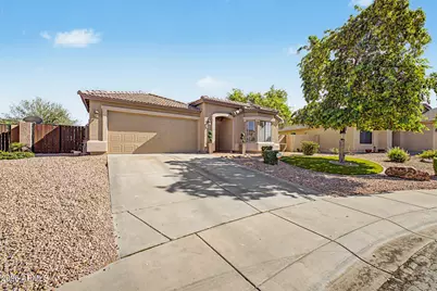 43741 W Wolf Drive, Maricopa, AZ 85138 - Photo 4