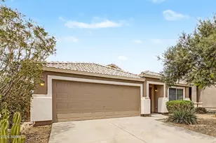 2766 E Cowboy Cove Trail, San Tan Valley, AZ 85143 - Photo 2