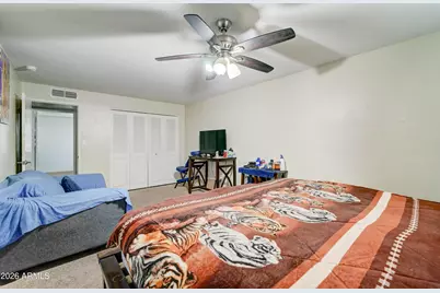 7937 W Meadowbrook Avenue, Phoenix, AZ 85033 - Photo 18