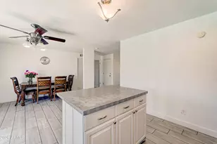 7937 W Meadowbrook Ave, Phoenix, AZ 85033 - Photo 12