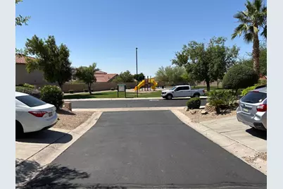 1722 W Amberwood Drive, Phoenix, AZ 85045 - Photo 20