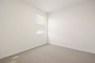 236 N 176th Ln, Goodyear, AZ 85338 - Photo 6