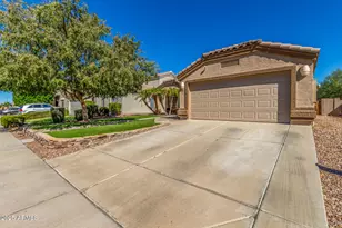 18437 N 111th Dr, Surprise, AZ 85378 - Photo 2