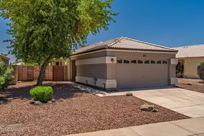 4705 E Desert Wind Drive, Phoenix, AZ 85044 - Photo 2