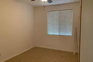 124 W Teakwood Pl, Chandler, AZ 85248 - Photo 4