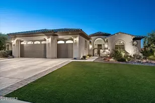 2538 E Ravenswood Dr, Gilbert, AZ 85298 - Photo 2
