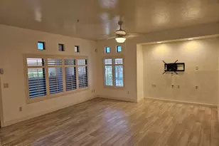 1351 N Pleasant Dr, Chandler, AZ 85225 - Photo 6