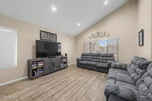6421 W Lariat Ln, Phoenix, AZ 85083 - Photo 6