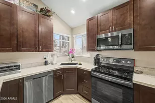 6421 W Lariat Ln, Phoenix, AZ 85083 - Photo 12
