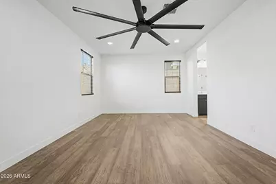 3834 E Branham Lane, Phoenix, AZ 85042 - Photo 14