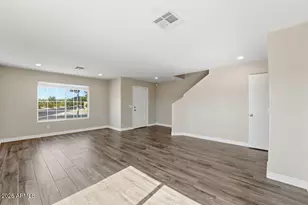 3165 W Zachary Dr, Phoenix, AZ 85027 - Photo 2