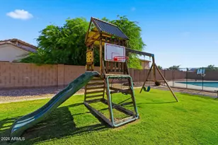3165 W Zachary Dr, Phoenix, AZ 85027 - Photo 48