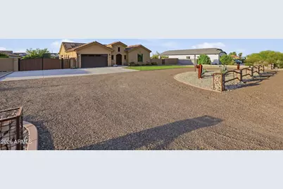 19602 W Georgia Avenue, Litchfield Park, AZ 85340 - Photo 2
