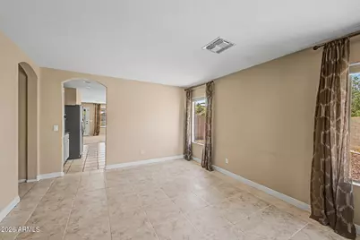 10819 W Monte Vista Road, Avondale, AZ 85392 - Photo 6