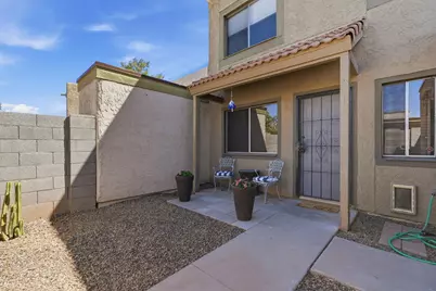 1017 E Redfield Road, Tempe, AZ 85283 - Photo 1