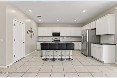 17321 W Country Club Terrace, Surprise, AZ 85387 - Photo 18